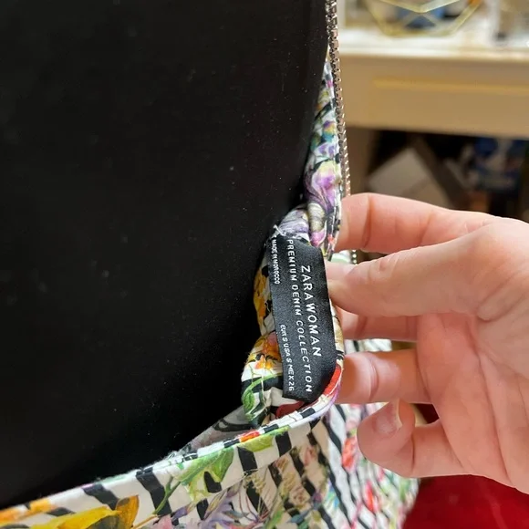 Zara Vibrant Patterned Blouse - Picture 5 of 5